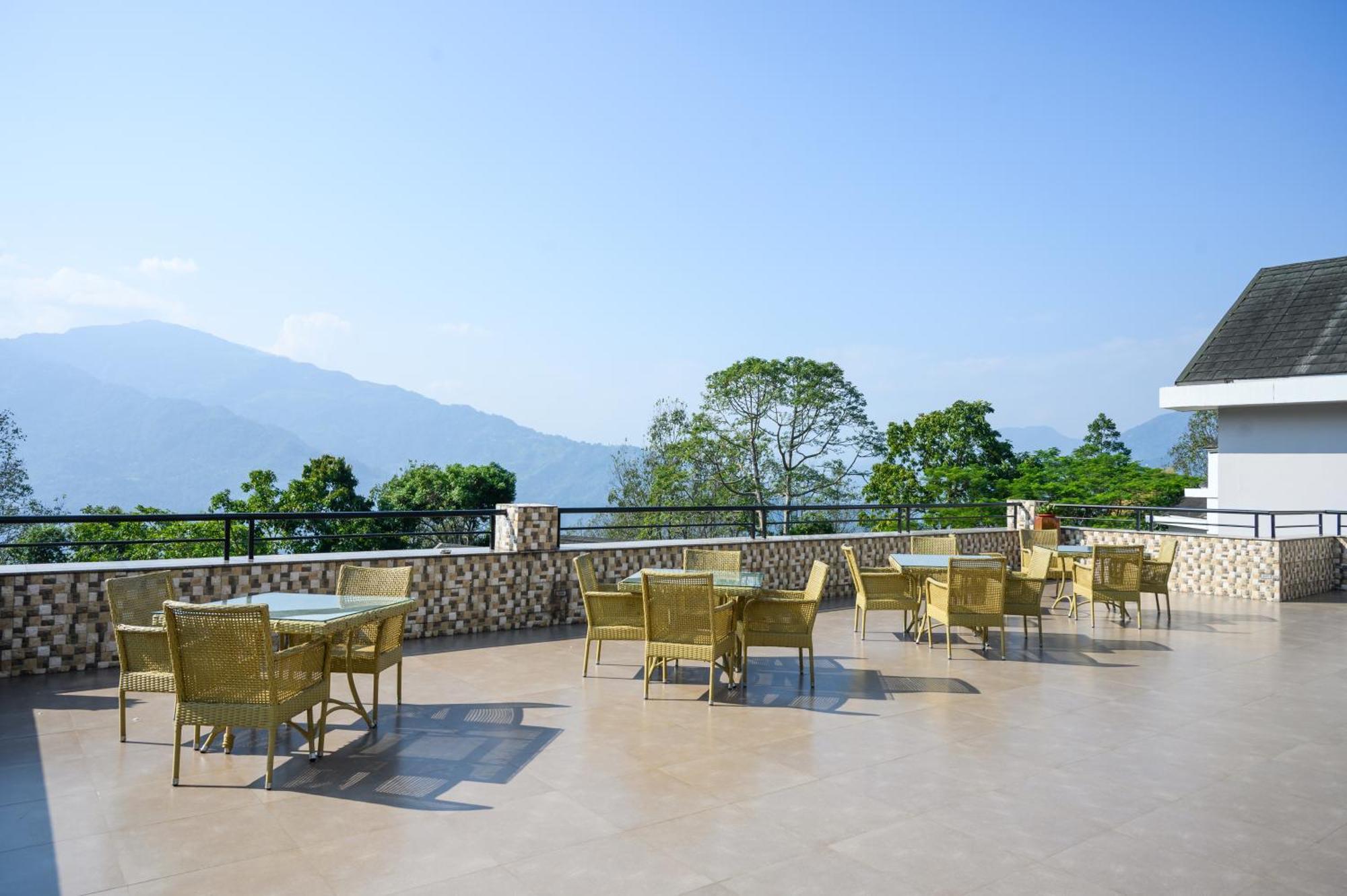 Sinclairs Retreat Kalimpong Hotel Bagian luar foto