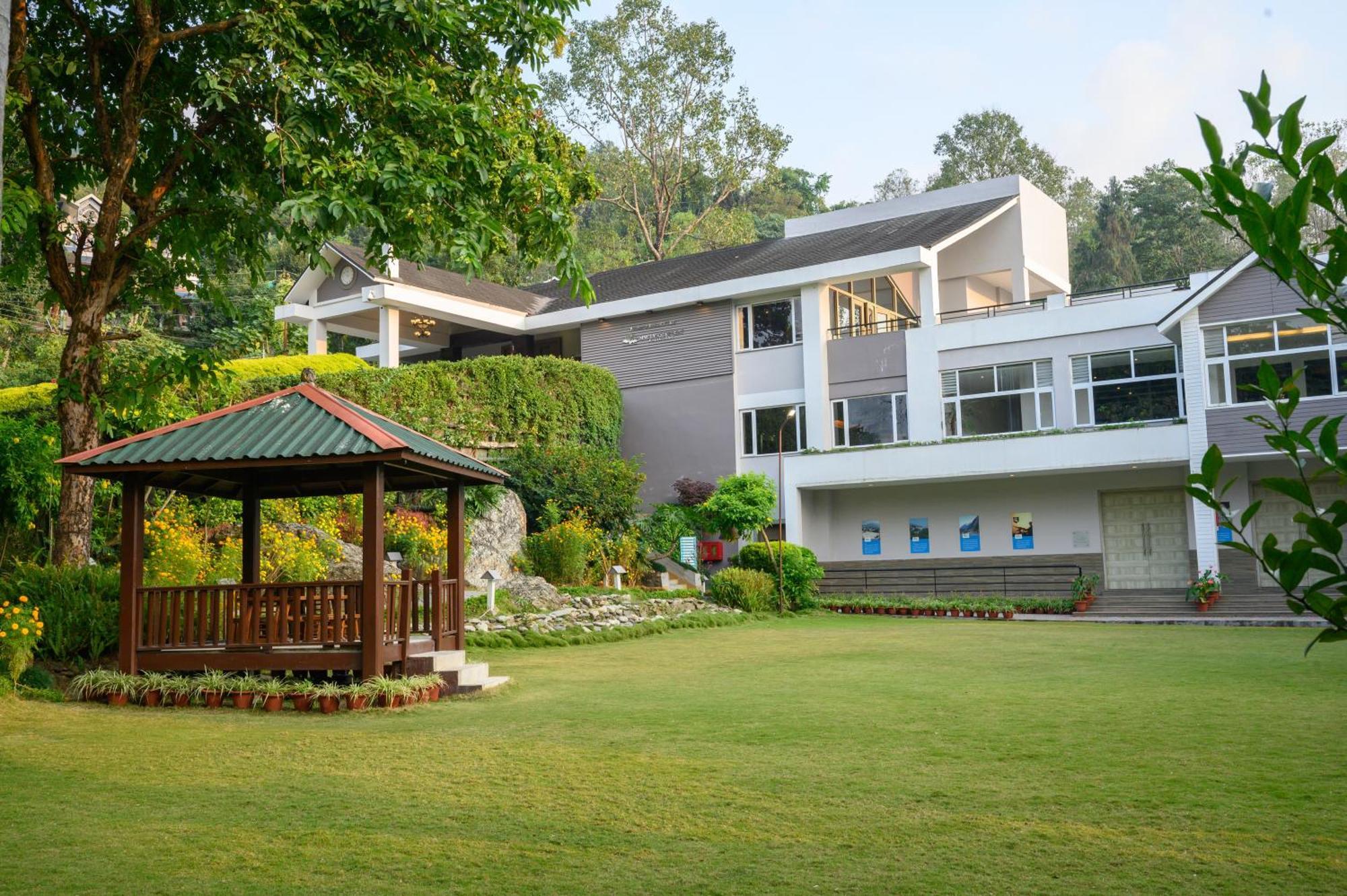 Sinclairs Retreat Kalimpong Hotel Bagian luar foto