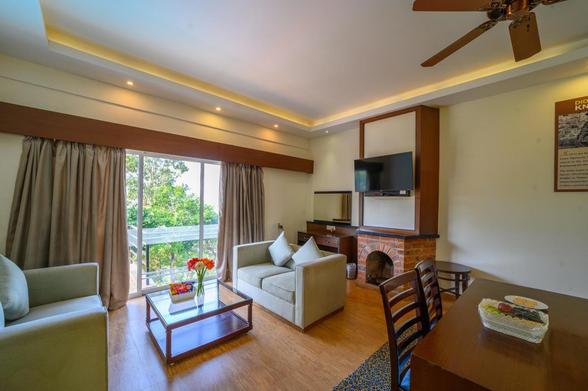 Sinclairs Retreat Kalimpong Hotel Bagian luar foto